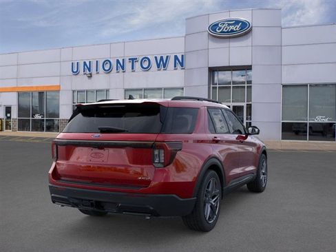 New 2026 Ford Explorer ST-Line w/ ST-Line Street Pack image 8