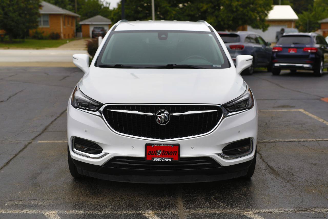Used 2018 Buick Enclave Premium w/ Trailering Package FWD image 2