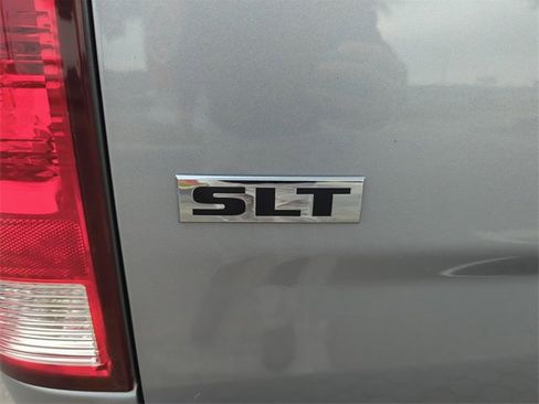 Used 2024 RAM 1500 Classic SLT image 15