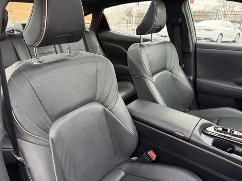 Certified 2024 Toyota Crown Limited image 18