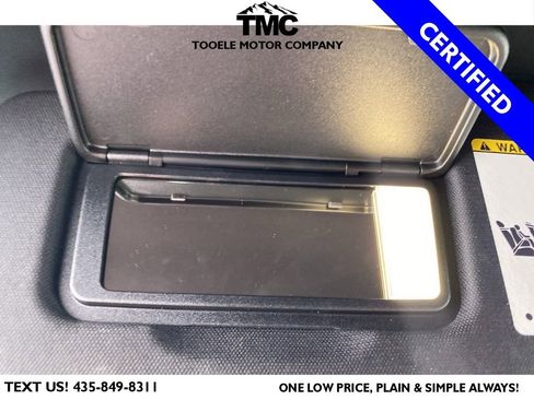 Used 2025 Toyota Tacoma TRD Off-Road image 20