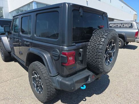 Used 2022 Jeep Wrangler Unlimited Rubicon 4xe w/ Steel Bumper Group AWD/4WD image 5