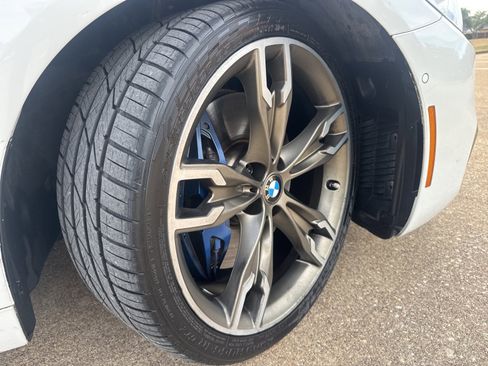 Used 2018 BMW M550i xDrive image 14