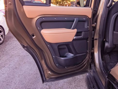 New 2025 Land Rover Defender 110 X image 45