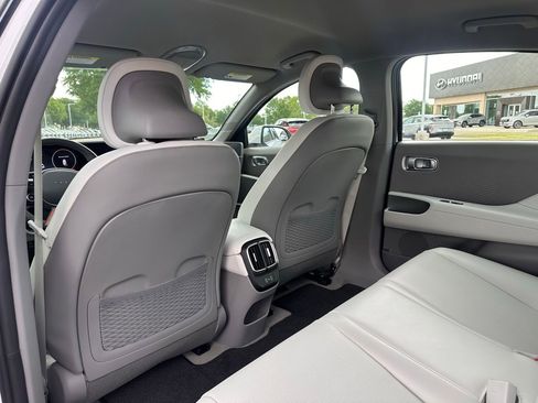 Used 2025 Hyundai Ioniq 6 SEL RWD image 15