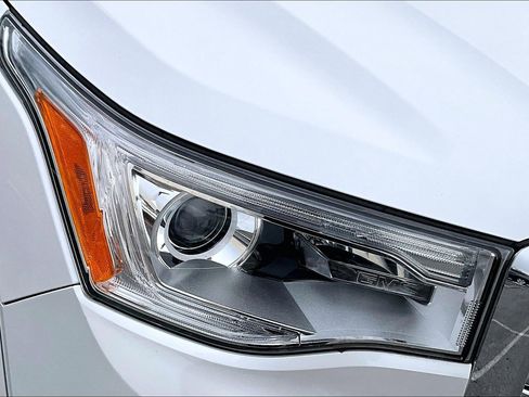 Used 2019 GMC Acadia Denali w/ Technology Package image 33