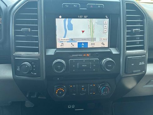 Used 2018 Ford F150 XLT w/ Equipment Group 302A Luxury AWD/4WD image 14