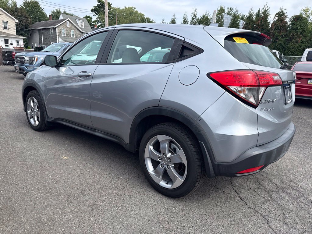 Used 2019 Honda HR-V LX image 7