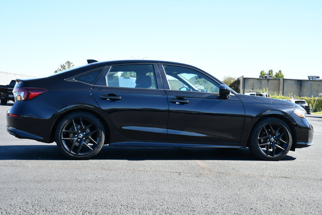 Used 2025 Honda Civic Sport image 8