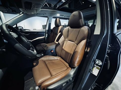 Used 2025 Subaru Ascent Touring AWD/4WD image 10