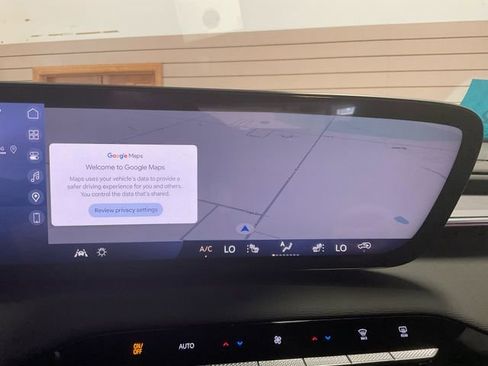 New 2026 Buick Enclave Sport Touring w/ Super Cruise Package image 24