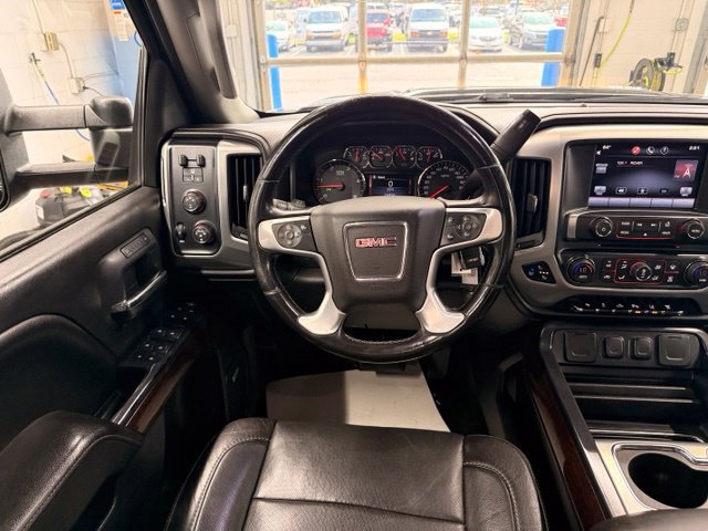 Used 2015 GMC Sierra 2500 SLT w/ Driver Alert Package AWD/4WD image 19