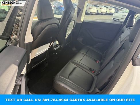 Used 2024 Tesla Model Y Long Range image 31