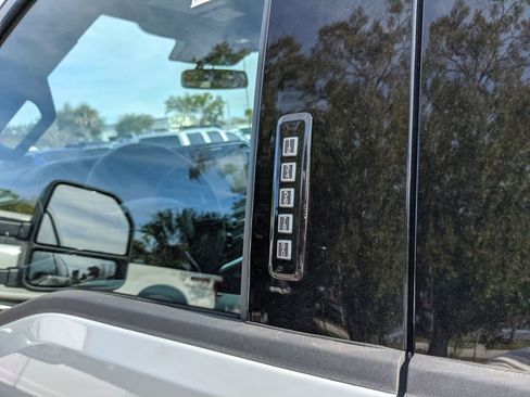 New 2026 Ford F250 Platinum AWD/4WD image 18