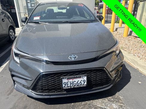 Certified 2023 Toyota Corolla SE w/ SE Premium Package FWD image 8