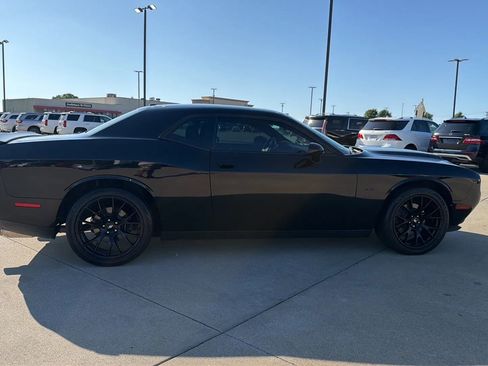 Used 2018 Dodge Challenger R/T w/ Blacktop Package RWD image 23