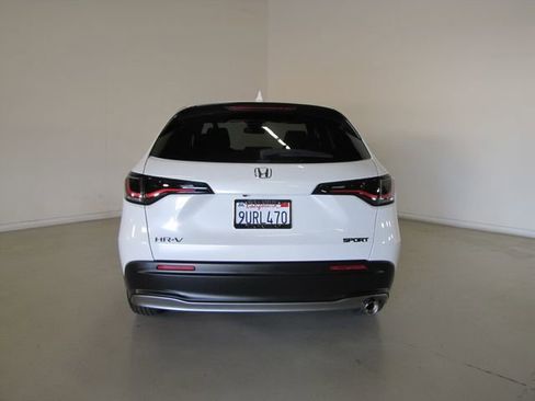 Certified 2025 Honda HR-V Sport image 22
