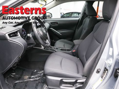 Used 2024 Toyota Corolla Cross LE image 14