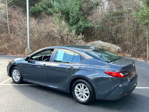 Used 2025 Toyota Camry LE w/ Convenience Package image 3