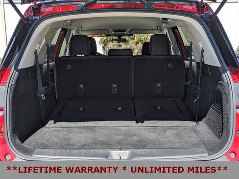 Used 2023 Nissan Pathfinder SV w/ Black Appearance Package image 13