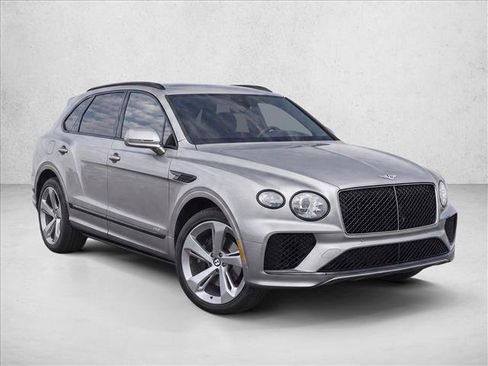 Used 2021 Bentley Bentayga AWD/4WD image 3