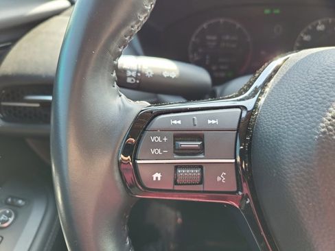 Certified 2023 Honda HR-V EX-L image 30