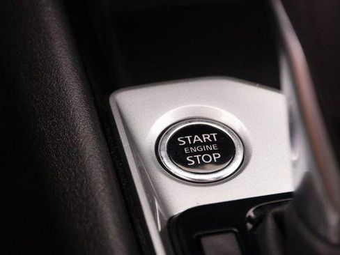 Used 2024 Nissan Altima 2.5 SV image 16