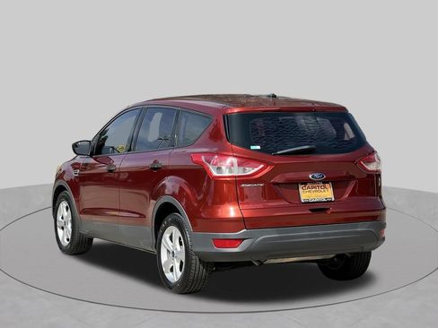 Used 2016 Ford Escape S FWD image 4