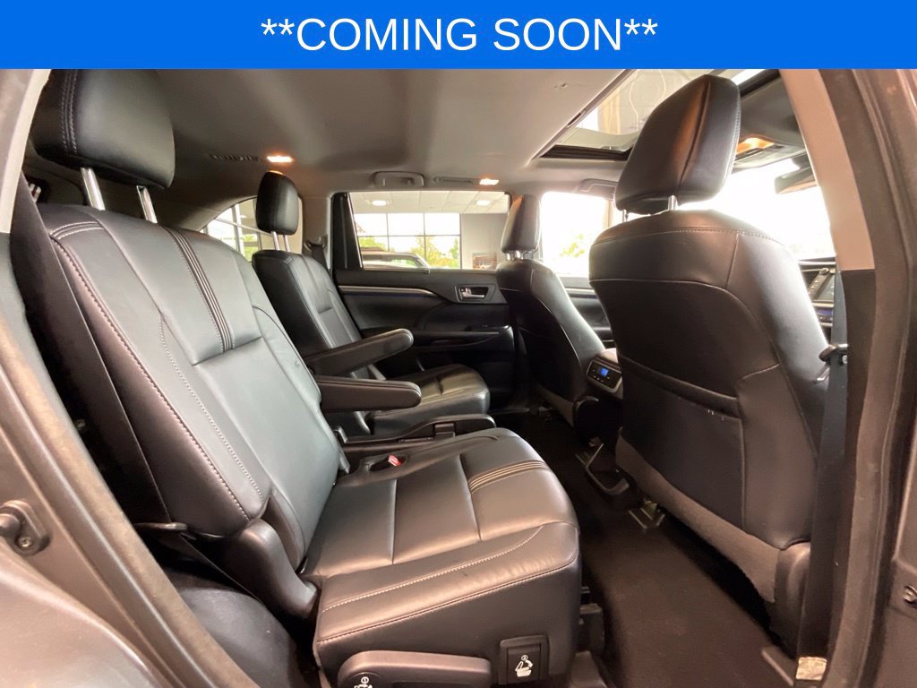 Used 2018 Toyota Highlander SE AWD/4WD image 20