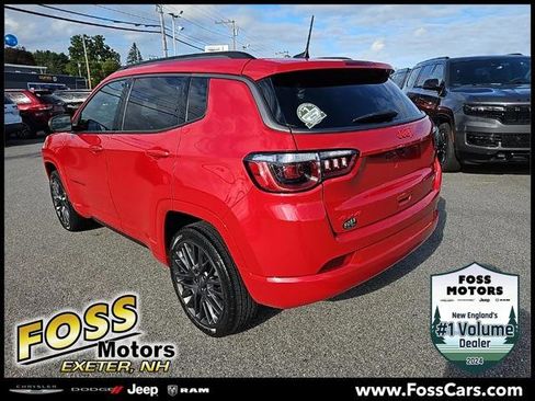 Certified 2022 Jeep Compass Limited AWD/4WD image 5