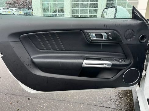 Used 2018 Ford Mustang GT Premium w/ Enhanced Security Package RWD image 17