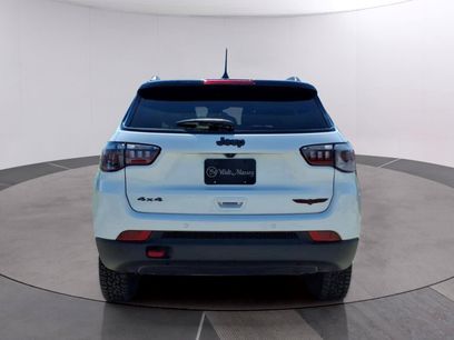 Used 2025 Jeep Compass Trailhawk