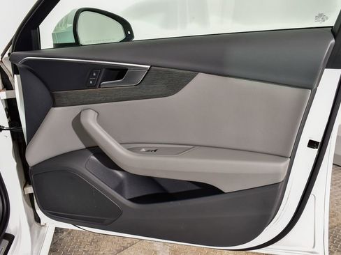 Used 2018 Audi A4 2.0T Premium image 24