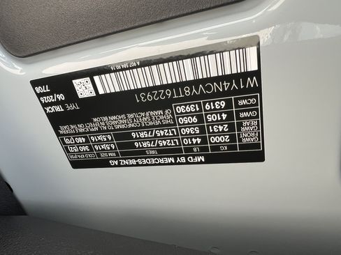 New 2026 Mercedes-Benz Sprinter 2500 image 33