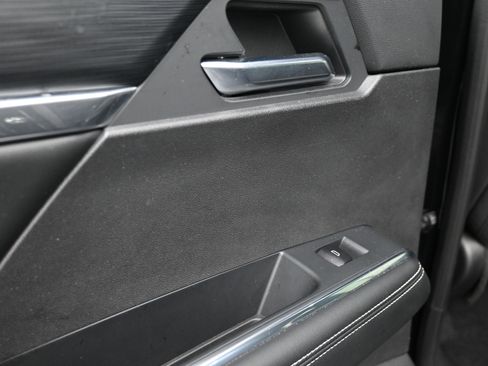 Certified 2025 GMC Acadia Elevation image 30