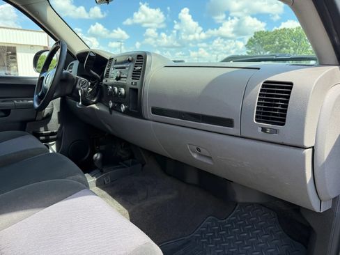 Used 2011 Chevrolet Silverado 1500 LS AWD/4WD image 19