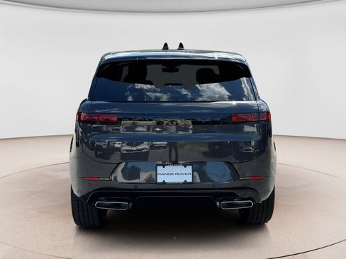 New 2027 Land Rover Range Rover Sport Dynamic SE AWD/4WD image 2