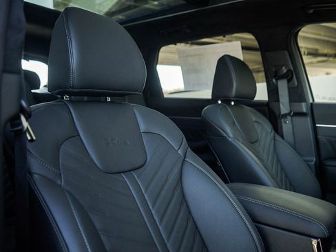 New 2026 Kia Sorento SX Prestige image 12