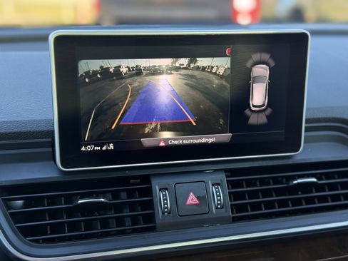 Used 2019 Audi Q5 2.0T Premium Plus w/ Premium Plus Package image 23