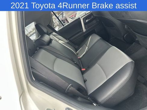 Used 2021 Toyota 4Runner SR5 Premium w/ Moonroof Package AWD/4WD image 23