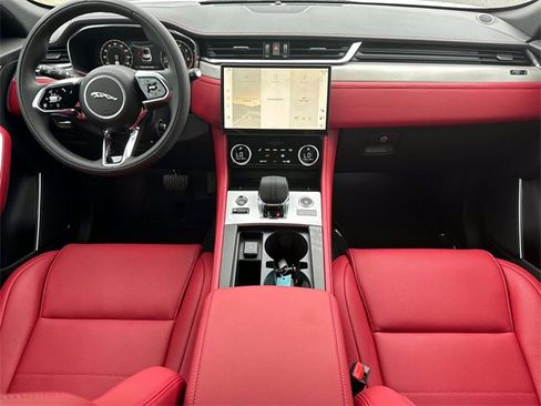 New 2026 Jaguar F-PACE R-Dynamic S image 13