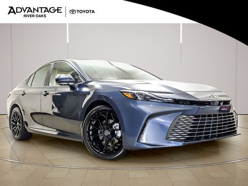 New 2026 Toyota Camry XLE FWD image 2