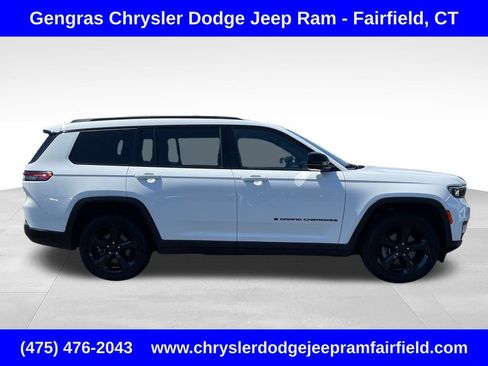 Certified 2023 Jeep Grand Cherokee L Laredo AWD/4WD image 6