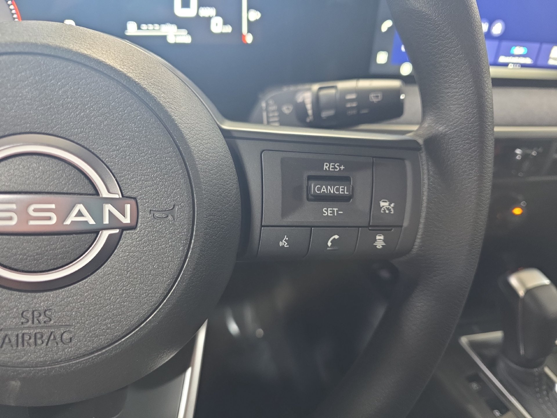 New 2027 Nissan Kicks SV w/ SV Premium Package FWD image 17