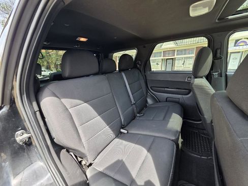 Used 2012 Ford Escape XLT AWD/4WD image 38