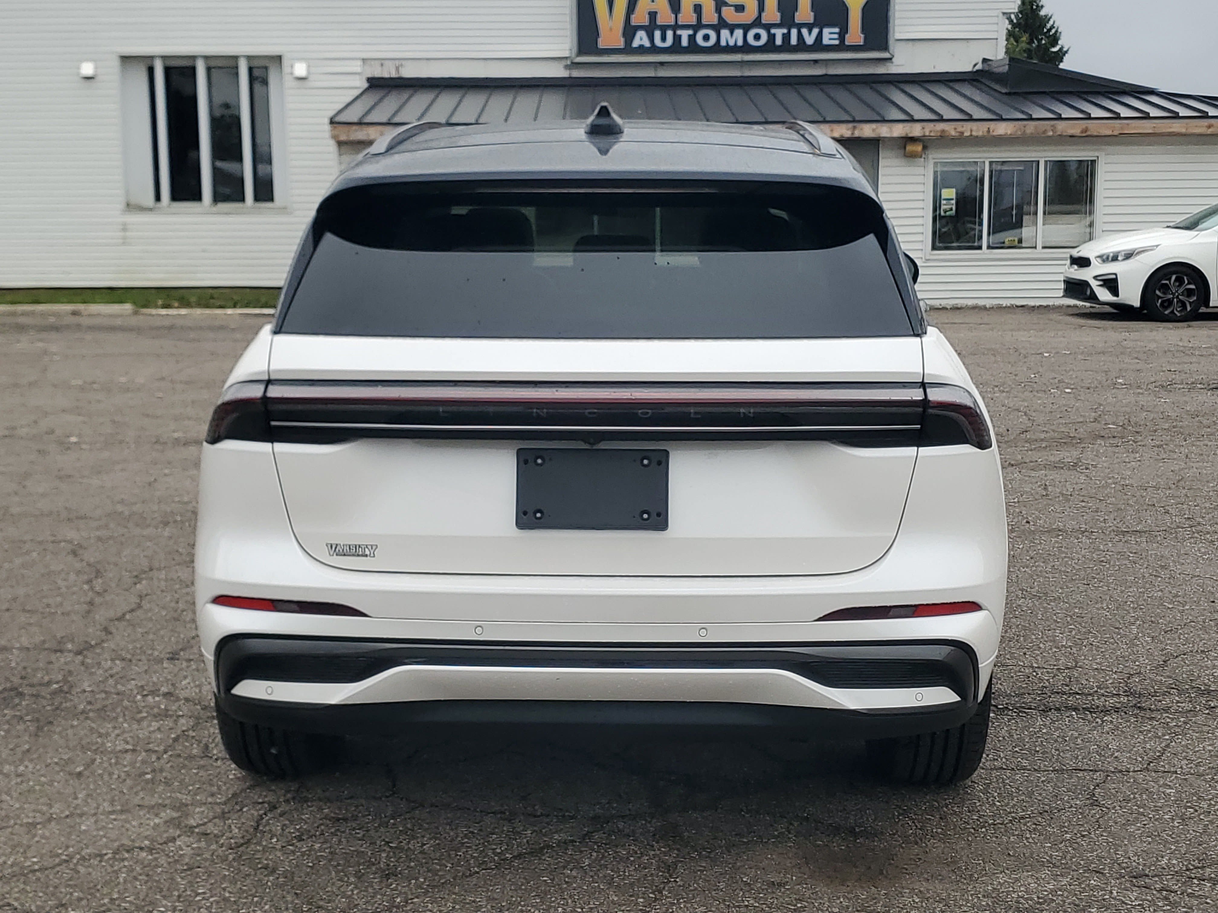 Certified 2024 Lincoln Nautilus Black Label w/ Jet Appearance Package (87T) AWD/4WD image 5