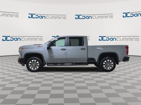 Used 2024 Chevrolet Silverado 2500 Custom w/ Custom Value Package AWD/4WD image 5