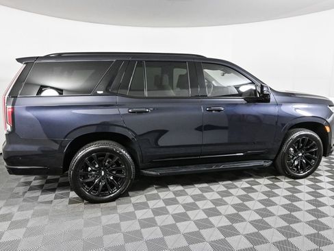 New 2024 Cadillac Escalade Sport Platinum w/ LPO, ONYX Package image 26