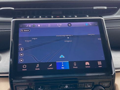 Used 2021 Jeep Grand Cherokee L Limited image 15