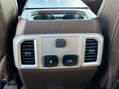 Used 2022 Ford F250 King Ranch w/ King Ranch Ultimate Package AWD/4WD image 31